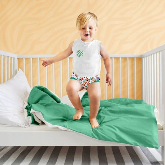 BAMBINO MIO majtki treningowe białe 3 lata+ dla dziecka na łóżku, do nauki korzystania z toalety