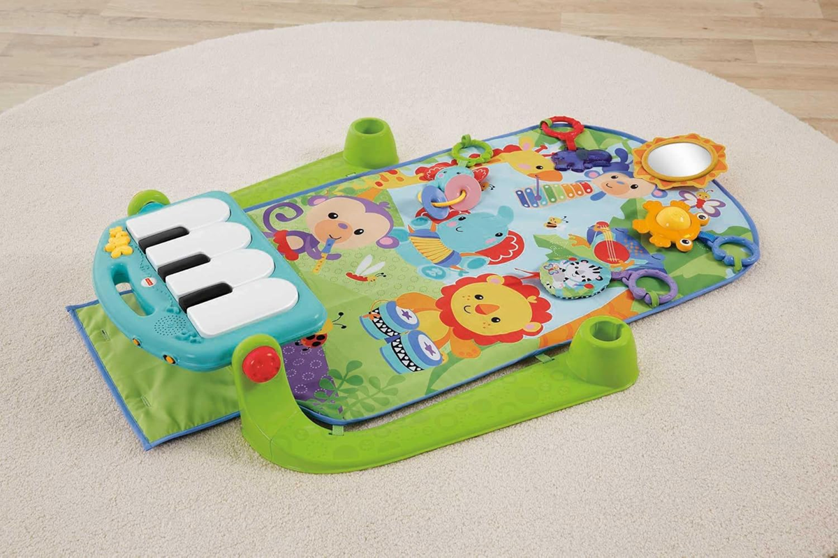 FISHER-PRICE manta de actividades 3 en 1 KICK&PLAY gimnasio con piano