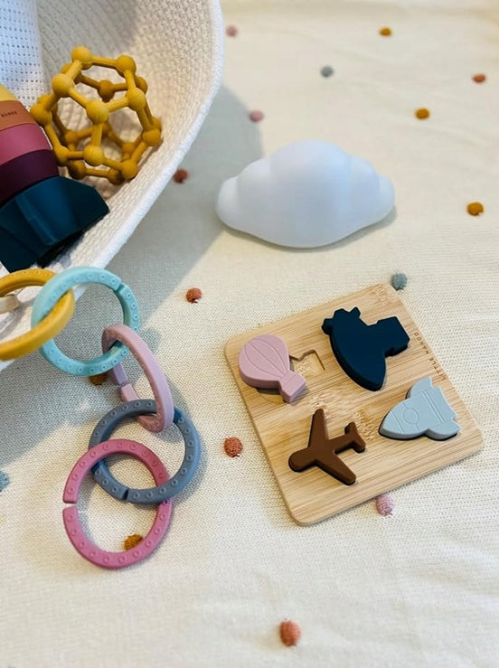 LITTLE NANOO set de juguetes sensoriales de silicona 18 unidades 6 m+
