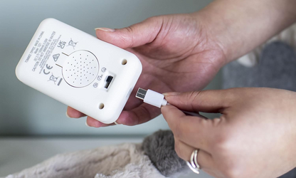 TOMMEE TIPPEE Sowa Ollie Deluxe Peluche lámpara con sonidos para bebés