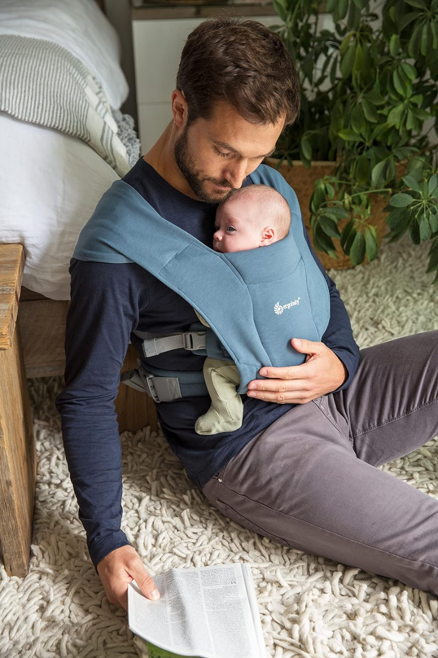 ERGOBABY EMBRACE nosidełko dla noworodków, ergonomiczne nosidło dla dziecka w kolorze niebieskim