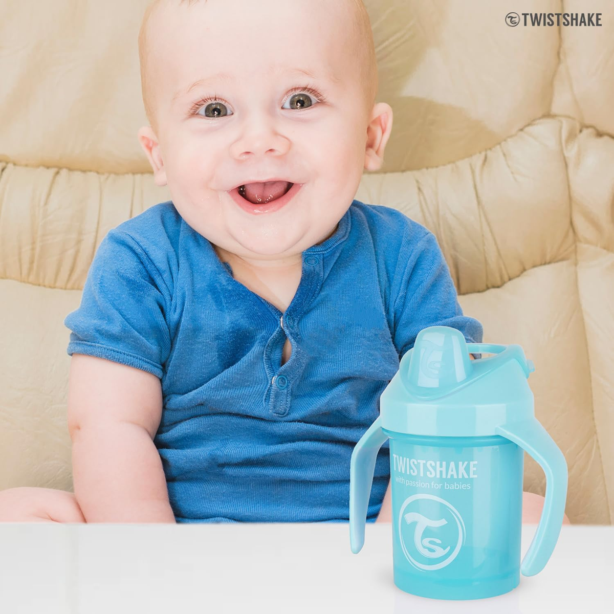 TWISTSHAKE Mini vaso antiderrames con boquilla y batidor 230 ml 4 m+