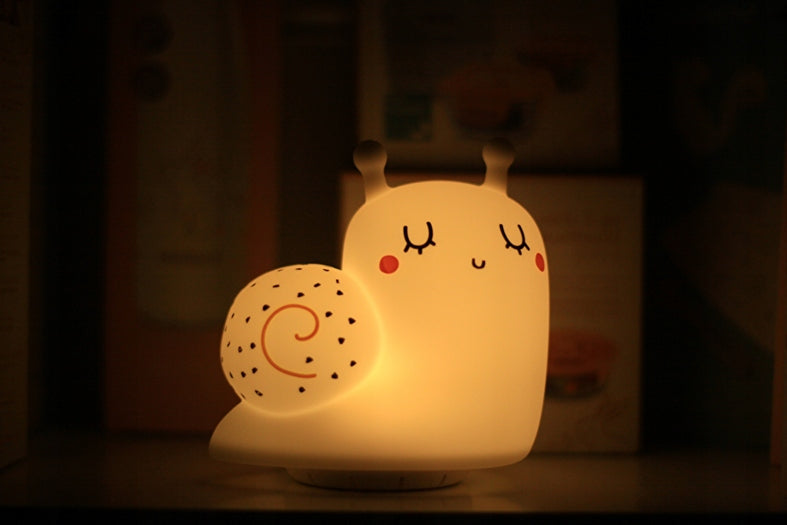 MINILAND Cosy Dreamer lámpara nocturna de silicona CARACOL 12,3 x 12,3 cm