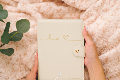 TWIVEE Love funda para tarjeta de embarazo de piel sintética 15,5 x 21 cm