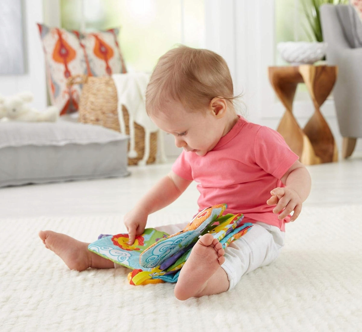 FISHER-PRICE FGJ40 książeczka sensoryczna aktywizująca ZAWIESZKA dla niemowląt, kolorowa książeczka do zabawy