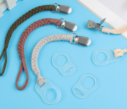ANNHAO cadena de chupete de algodón con clip 22 cm marrón