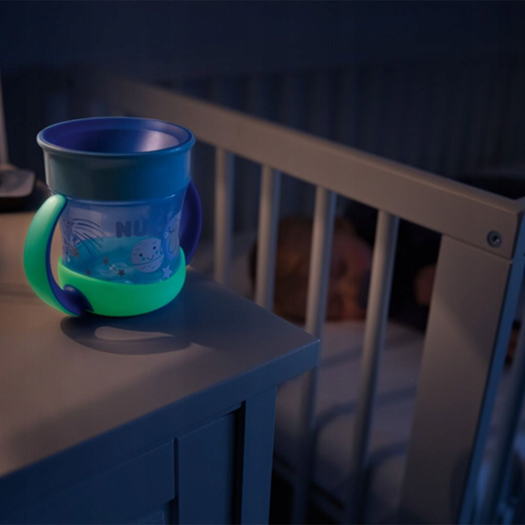 NUK Mini Magic Cup VASO ANTIGOTEO LUMINOSO 160 ml