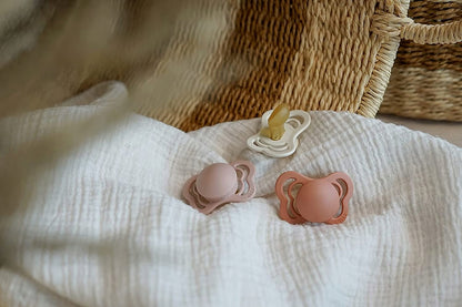 BIBS COUTURE chupetes calmantes de caucho natural 0-6 meses