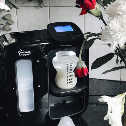 TOMMEE TIPPEE Perfect Prep EKSPRES Day&Night czarny podgrzewacz do mleka z butelką na blacie