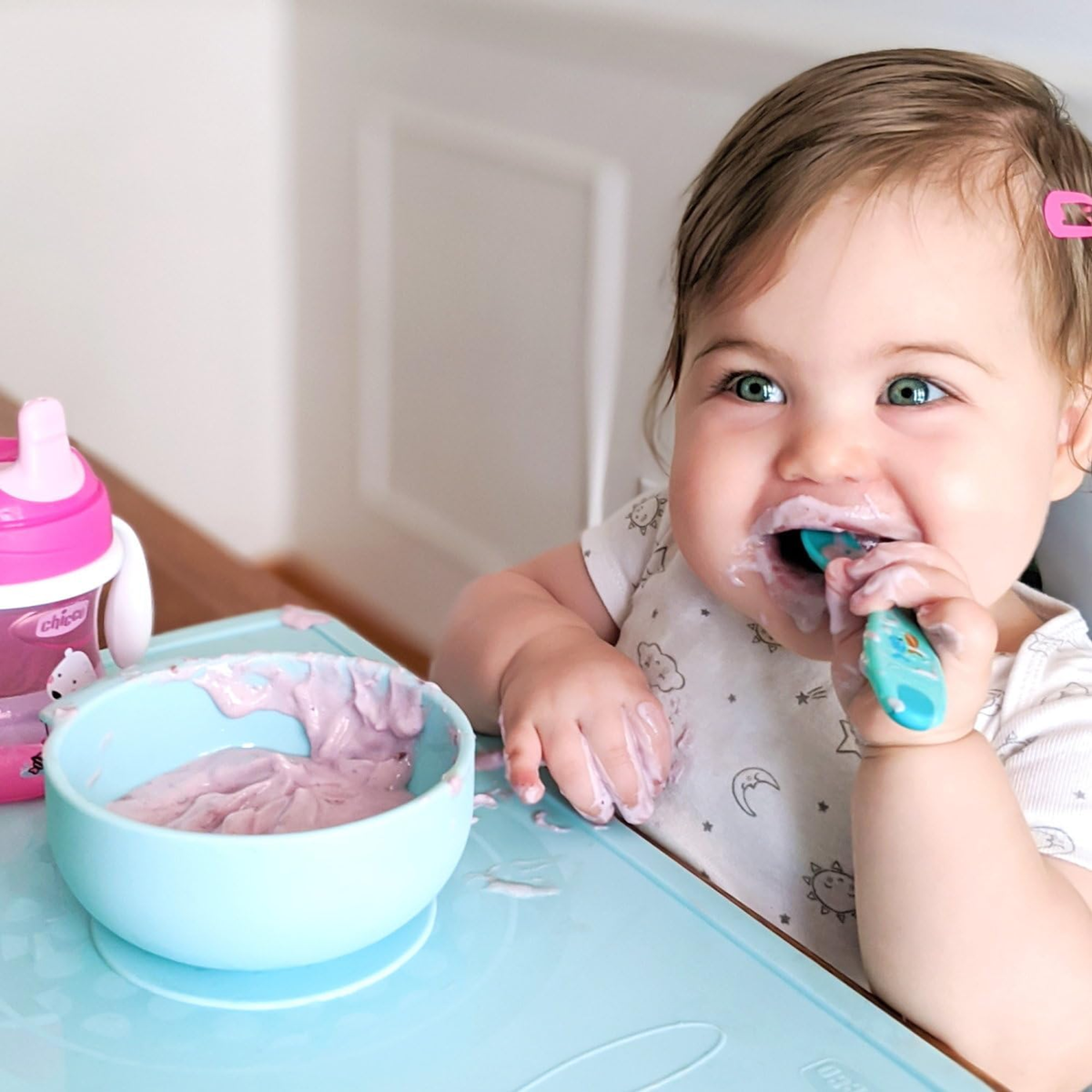 CHICCO Set Easy Start de silicona con cuchara y babero