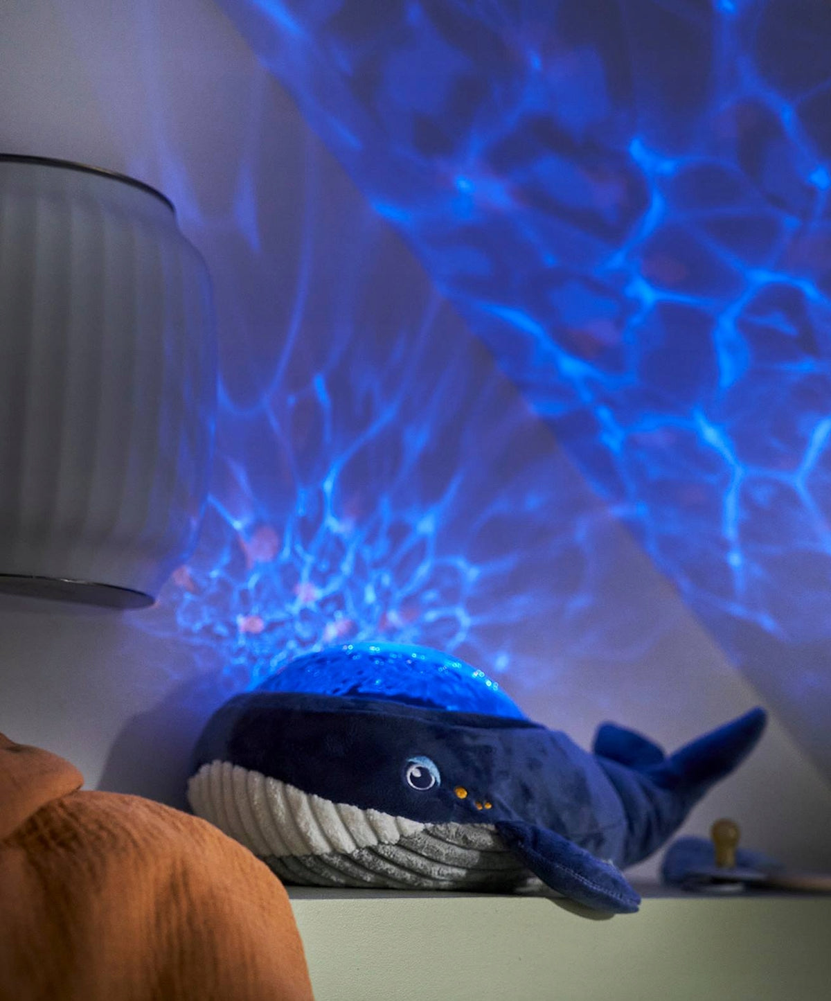 PABOBO Aqua Dream PROJEKTOR z melodią, niebieski projektor morskich fal i dźwięków do pokoju dziecka