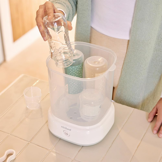 MINILAND Esterilizador de vapor 2en1 Steamy para 5 biberones, 8 minutos + pinzas