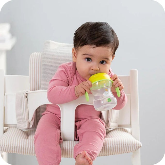 MAM Vaso antiderrame con boquilla 190 ml 6 m+ para bebés