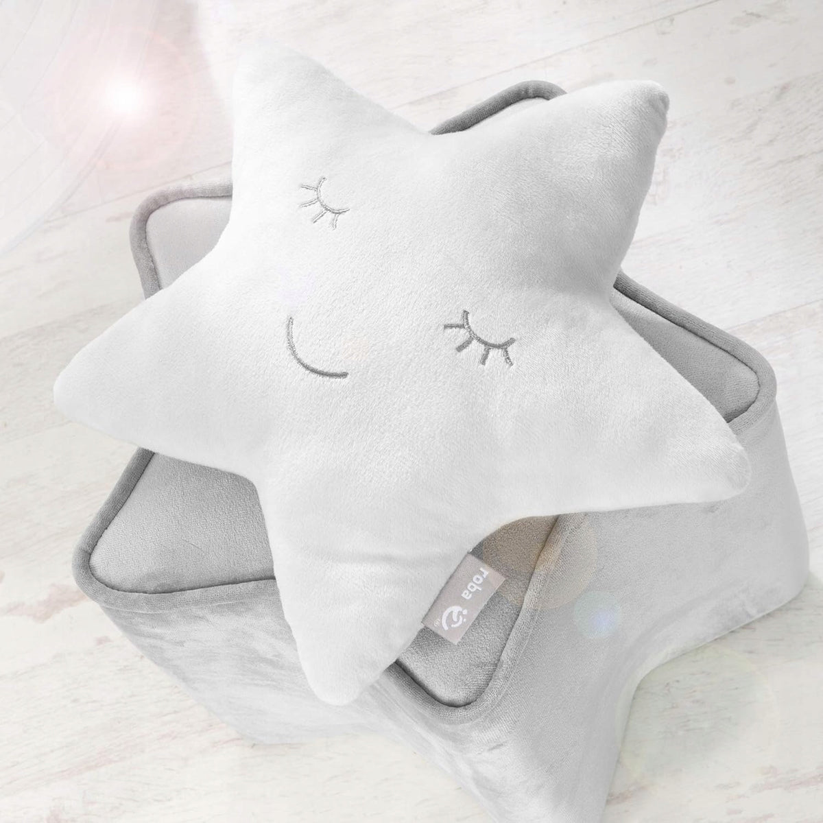 ROBA poduszka dekoracyjna ozdobna 28 x 30 cm GWIAZDA – zdjęcie produktu 2