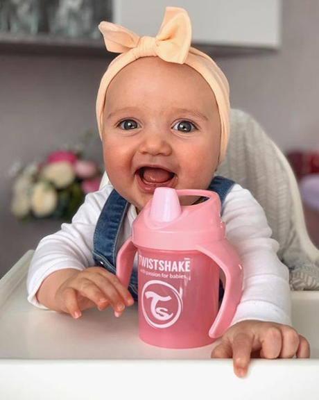 TWISTSHAKE Mini vaso antiderrames con boquilla y batidor 230 ml 4 m+