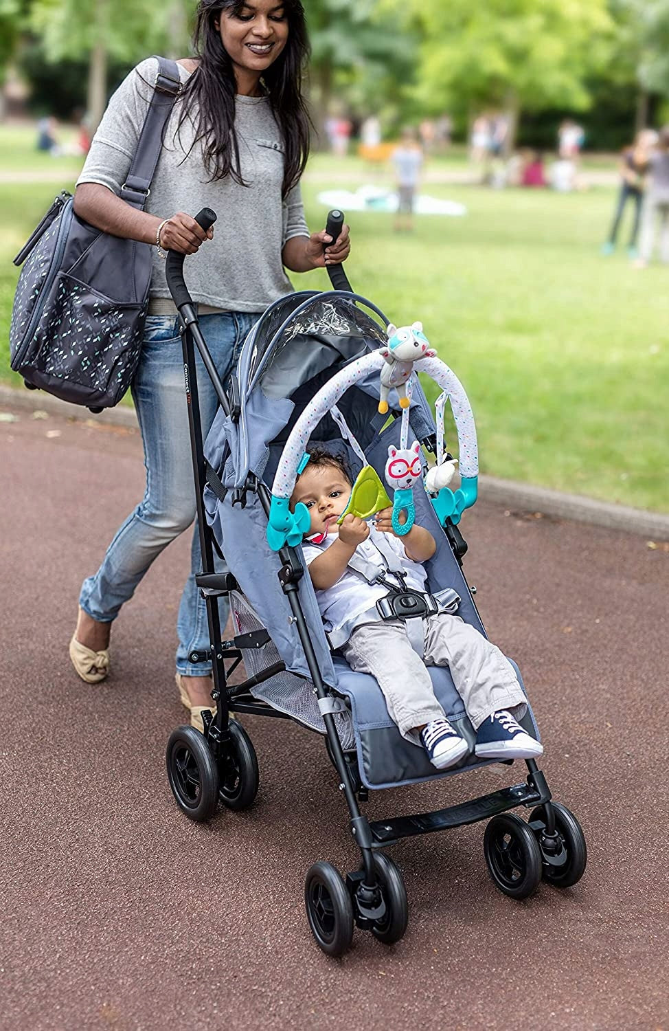 BADABULLE pałąk z zabawkami do wózka fotelika, uniwersalny łuk sensoryczny do spacerówki dla dziecka 0+
