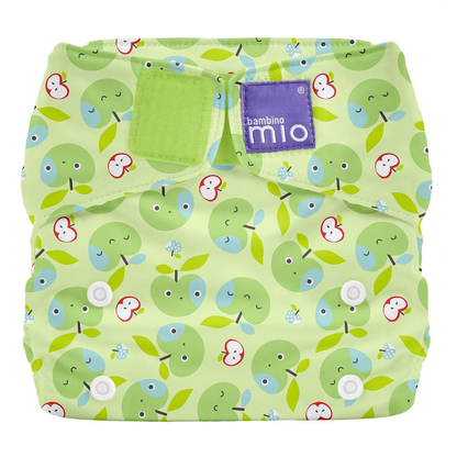BAMBINO MIO otulacz na pieluchę 9kg+ jabłka, zielony otulacz wielorazowy z motywem jabłek