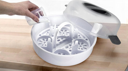 ALECTO BW-04 esterilizador de microondas para 4 biberones con pinzas y medidor