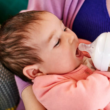 PHILIPS AVENT set de 4 biberones, chupete y cepillo