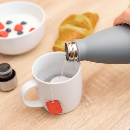 REER Colour stalowa butelka termiczna 500 ml, szara, z podwójnymi ściankami do ciepłych i zimnych napojów